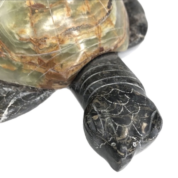 Hand Carved Agate Tortoise - Picture 5 of 8
